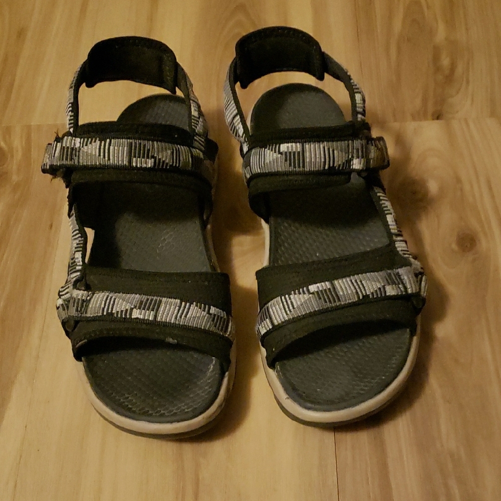 Baretraps Black/Gray Slingback Sandals